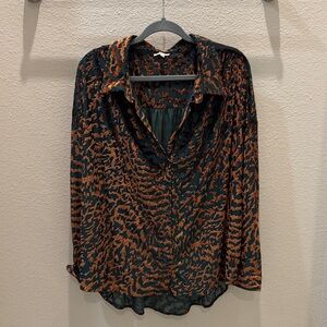 Chic Animal Print Button Down Blouse - Teal and Orange